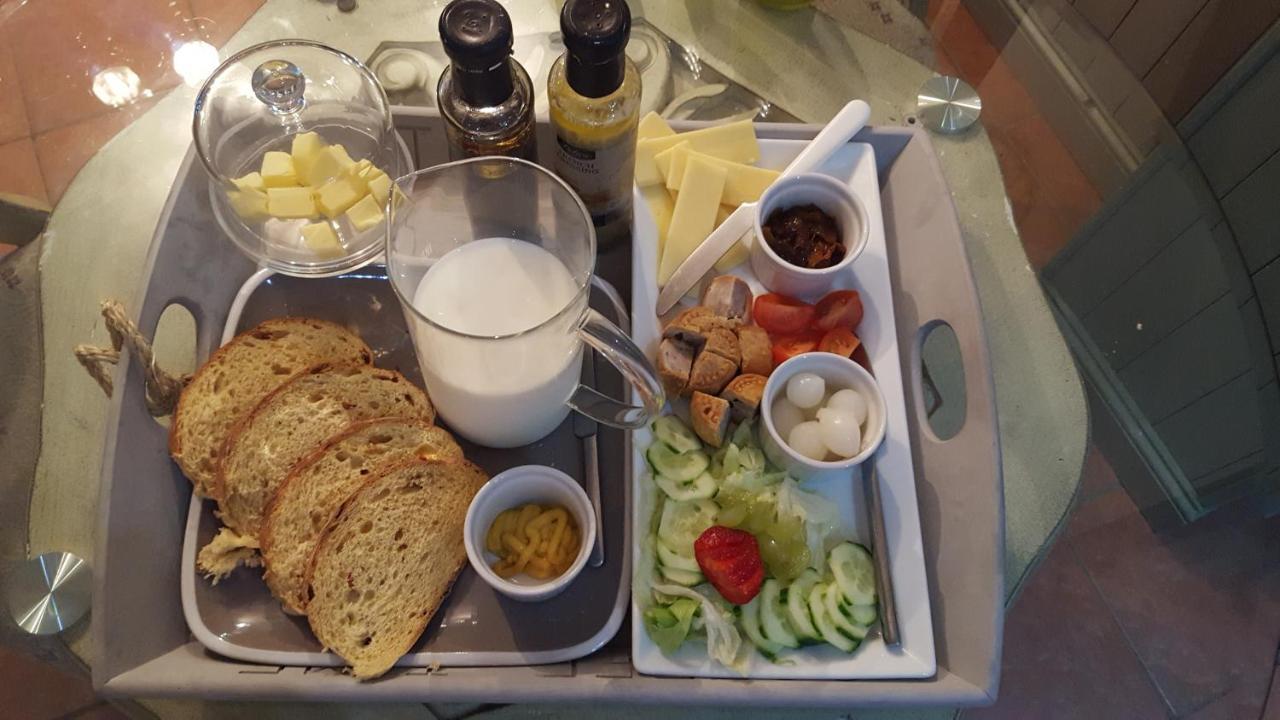 The White Dove Bed And Breakfast With Glamping Newark Showground エクステリア 写真