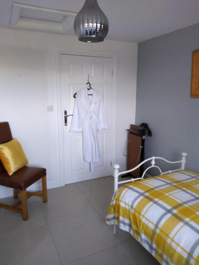 The White Dove Bed And Breakfast With Glamping Newark Showground エクステリア 写真